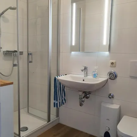 Koje No. 6 Apartment *